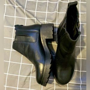 Andrea boots with chunk heels